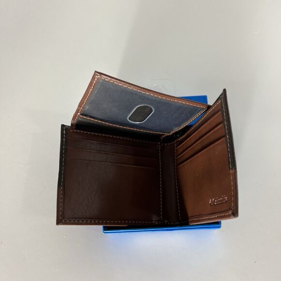 New in box Columbia Bifold Wallet Genuine Coated Leather, Brown 31CP220080 - Picture 6 of 6